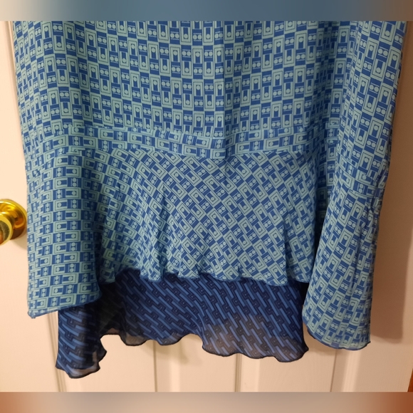 Emma James Reversible High Low Print Skirt - Picture 4 of 12